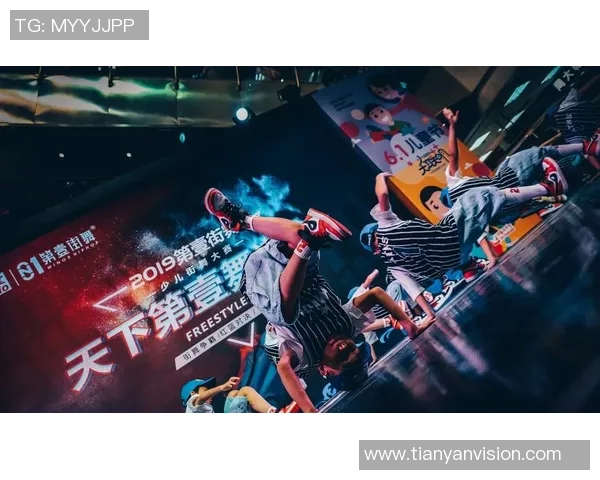 成都街舞队荣登全国街舞技术排行榜第八名展现实力与风采