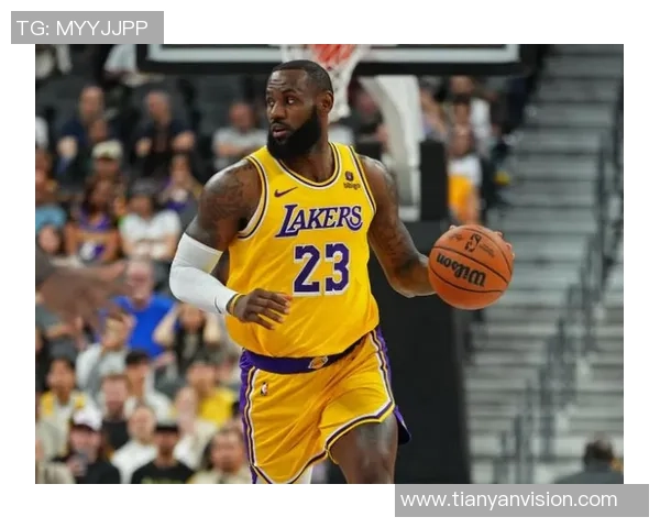 2019年湖人与篮网激战回顾：一场精彩的NBA对决与球星表现分析